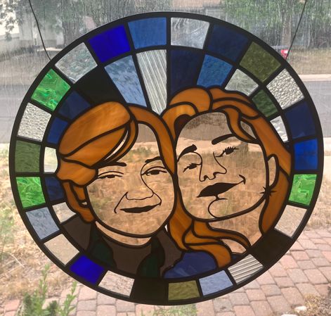 mother daughter photo adapted to stained glass